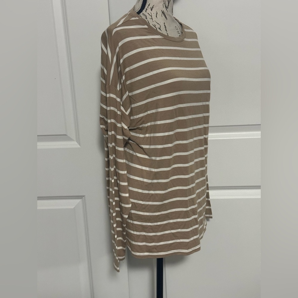 GAP Tan and White Striped Long Sleeve Tee - Picture 5 of 10